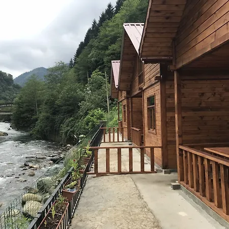 Villa Tuva Villa's Camlihemsin